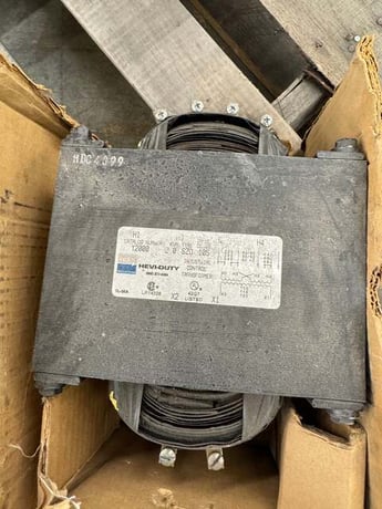 Hevi-Duty Industrial Control Transformer Y2000 - Image 1