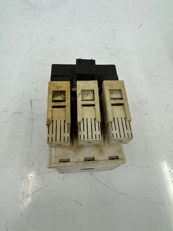 Klockner Moeller Three-Pole Contactor DIL4AM 11 SI DIL M Auxiliary Contact Block - Image 3