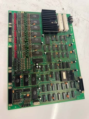 Mazak (Yamazaki Mazak) M/T Controller Board IPM-200 - Image 1