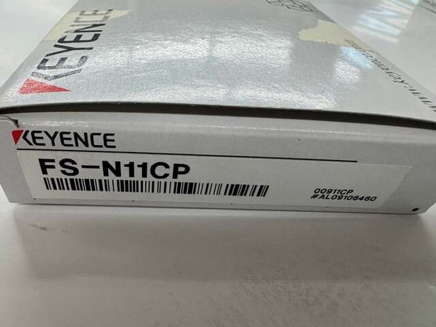 Keyence Digital Fiber Optic Sensor Amplifier FS-N11CP 12 to 24 VDC - Image 2