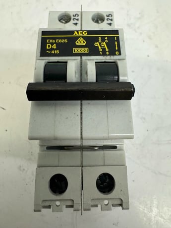 AEG Miniature Circuit Breaker ELFA-E82S-D4 415V Allis-Chalmers - Image 3