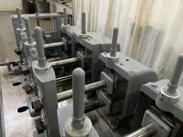 8 Stand, Yoder #M2, rollformer, 2" shaft diameter, 15" nominal roll space, coolant base, controls, 20 HP - Image 7