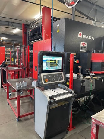 33 Ton, Amada #EMK-3612-MII, servo driven turret punch, 55 station, 4 automatic index, NT Control, 2 work - Image 3