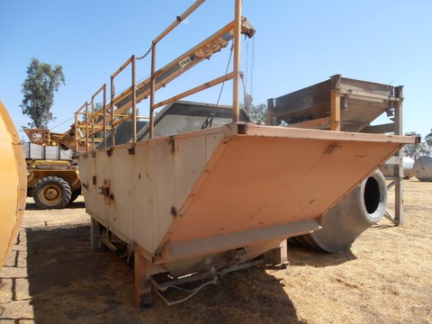 Cold Feed 3-compartment bin with weigh hopper, belt conveyor - Image 3