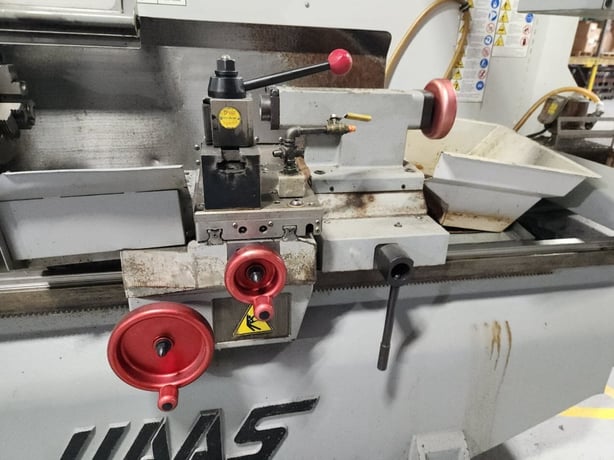 Haas #TL-2, CNC Lathe, 16" Swing, 8" Chuck, 2" Bar, 16" diameter x 48" L Turning Size, 10 HP, 3000 RPM, 2007 - Image 3