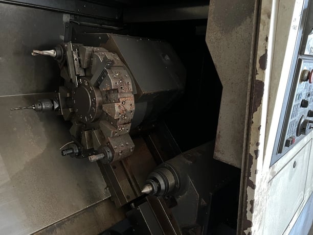 Daewoo Doosan #Lynx-220C, CNC Lathe, 3-Axis, 20" Swing, 13" Machining length, 2.6" Bar, 12.6" Turning - Image 3