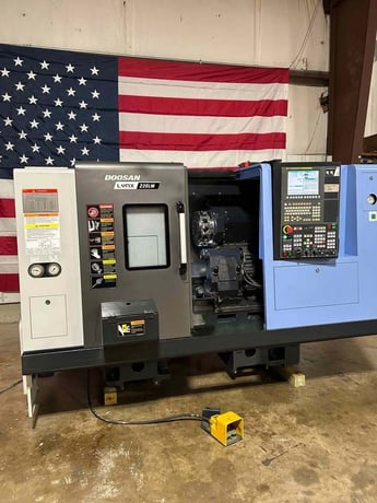 Daewoo Doosan #Lynx-220LMA, CNC Lathe, 3-Axis, 20.1" Swing, 20.1" Machining length, 6" Chuck, 2" Bar, 9.84" - Image 4