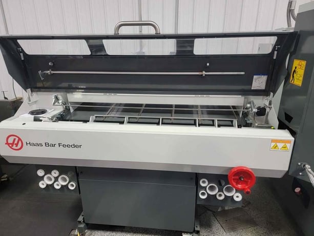Haas #DS-30Y, CNC Lathe, 31.8" Swing, 23" Machining length, 8" Chuck, 2" Bar, 18" Turning diameter, 30 HP - Image 6