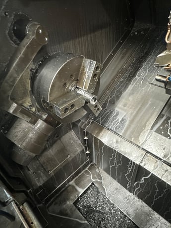 Mazak #Quick-Turn-30, CNC Lathe, 2-Axis, 20.8" Swing, 39.8" Machining length, 12" Chuck, 2.7" Bar, 12.6" - Image 2