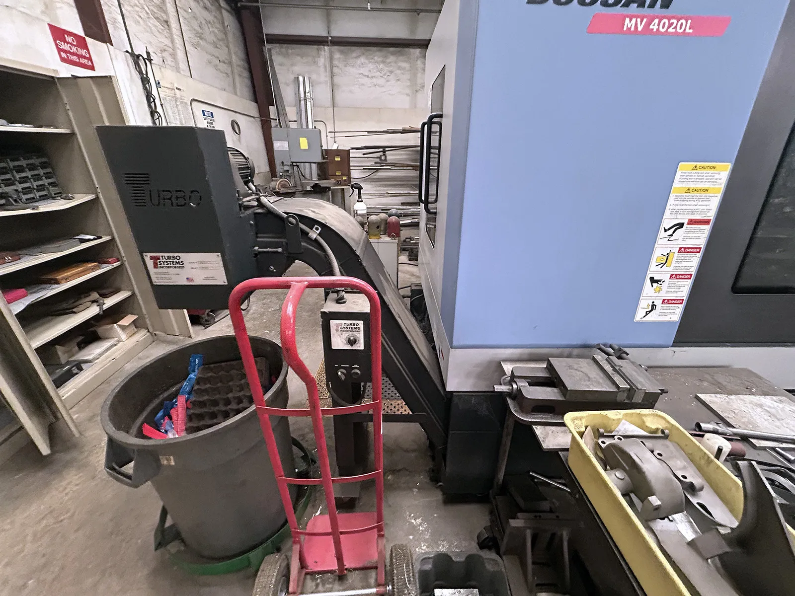 Daewoo Doosan #MV-4020L, CNC vertical machining center, 30 automatic tool changer, 40.2" X, 20.1" Y, 24.6" Z - Image 6