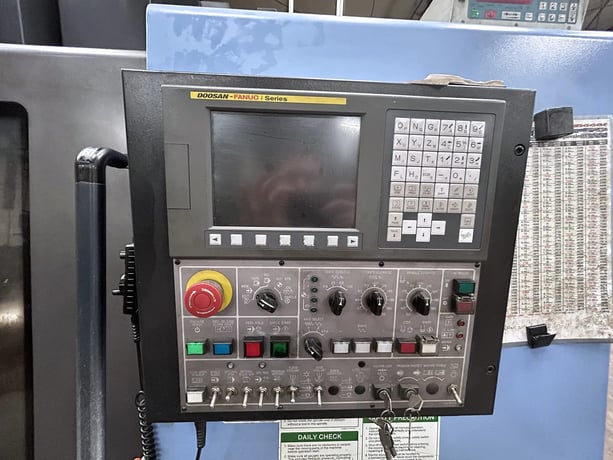 Daewoo Doosan #MV-3016, CNC vertical machining center, 30 automatic tool changer, 30" X, 16.1" Y, 20.1" Z - Image 3