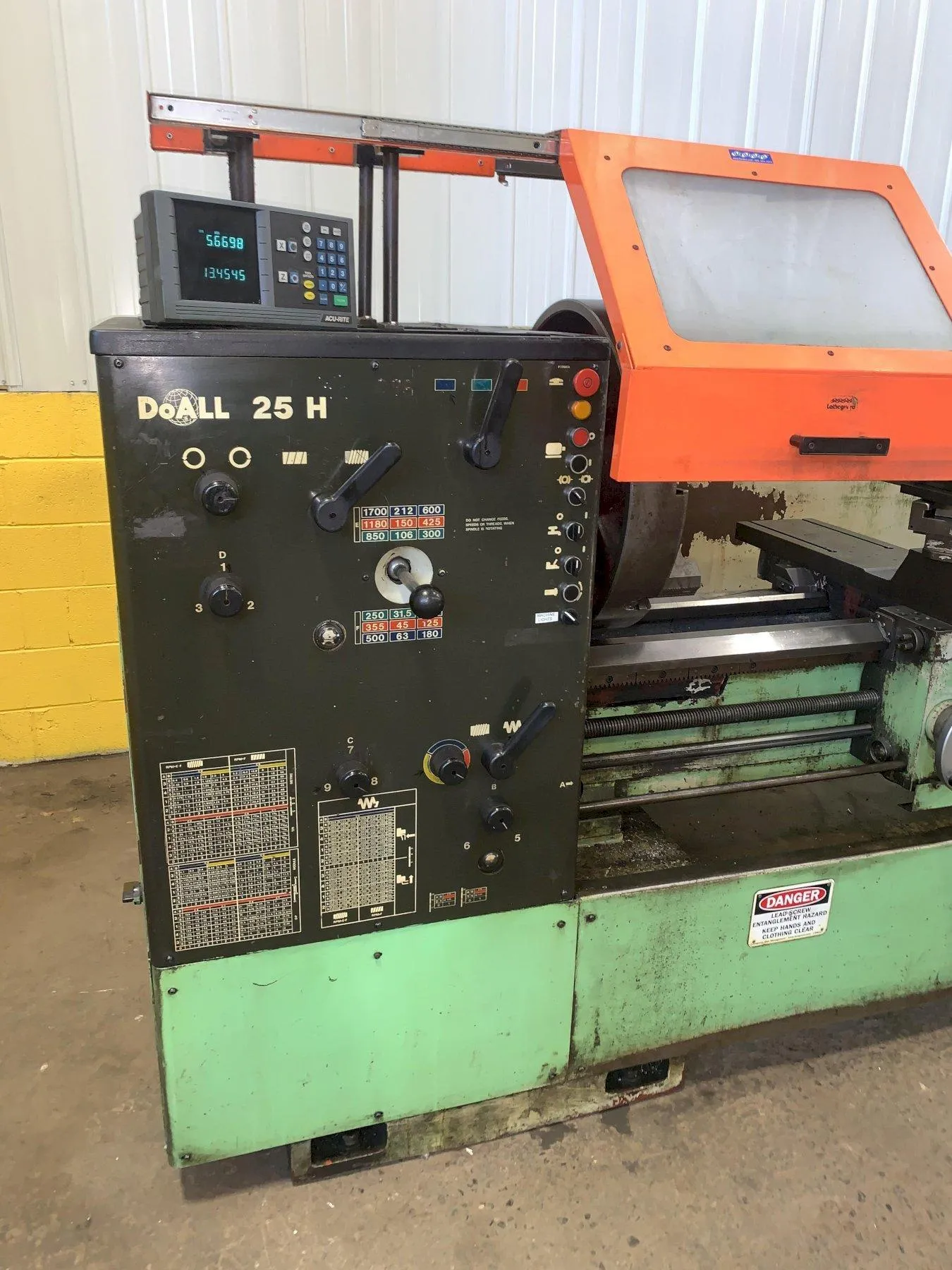 25" x 120" DoAll Romi #25H, Engine Lathe, 4.125" Hole diameter, 6" Steady rest, 15 HP, 1700 RPM - Image 7