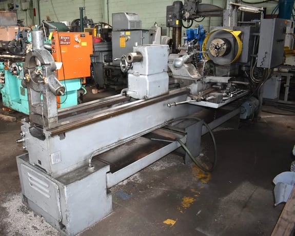 32" x 96" Leblond #Regal, Engine Lathe, 2.2" Bore, 4.75" Compound rest, 720 RPM - Image 3