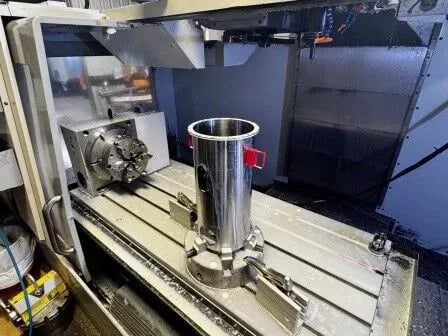 Haas #VF-6, Vertical Machining Center, 3-Axis, 64" X, 32" Y, 30" Z, 28" x 64" Table, 20 HP, 7500 RPM, CAT40 - Image 3