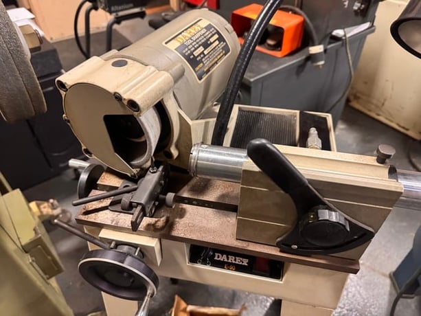 Darex #E-90, End Mill Sharpener/Tool Grinder, 3/16" - 1" end mill diameter capacity, 1/16" - 2" grinding - Image 3