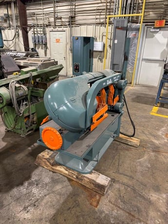 16" x 12" Wellsaw #1200, Semi-automatic Horizontal Bandsaw - Image 4