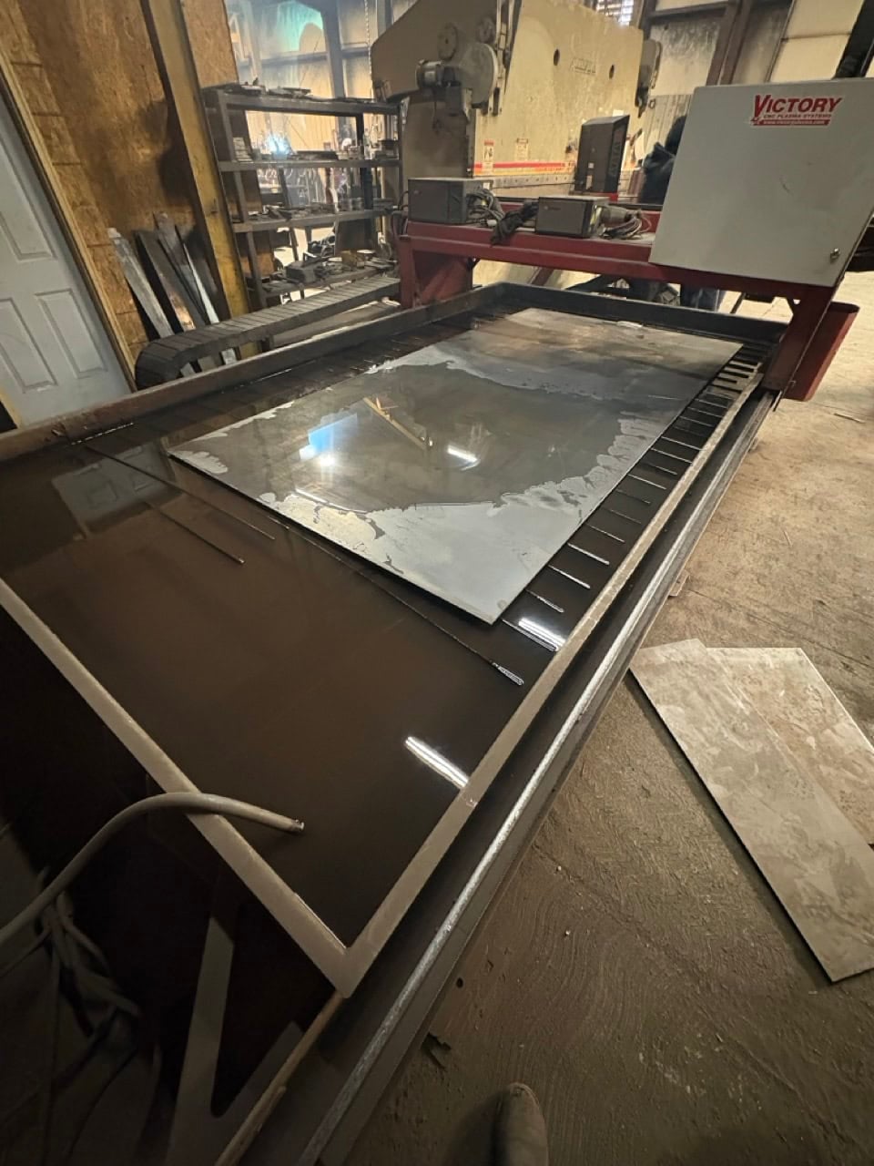 Victory #V610WU CNC Plasma, 6' x10' table, Hypertherm XPR300 & EDGE Connect, 2021 - Image 2