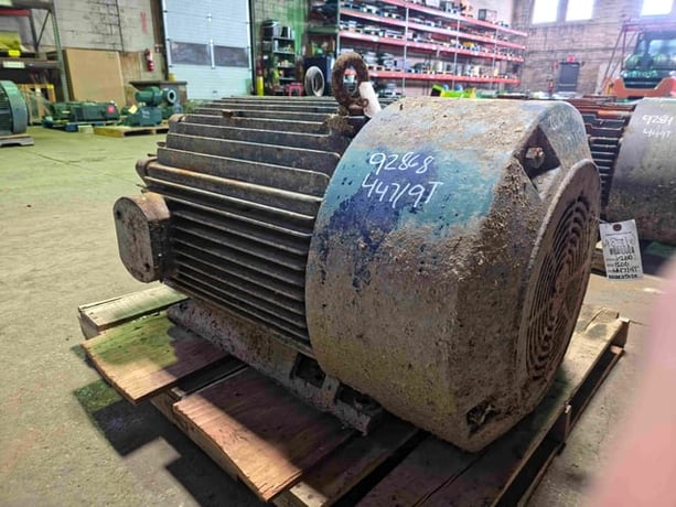 200 HP 1200 RPM Marathon, Frame 447/9T, TEFC BB, 575 Volts - Image 1