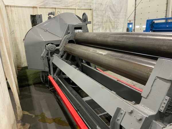 8' x 1/2" Bertsch #9, plate bending roll, 10" roll diameter, vari-speed, 3-roll drive, air drop, motorized - Image 3