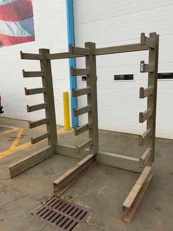 6 arm x 18" wide cantilever style ra, 84" height, 40" center between arms - Image 5