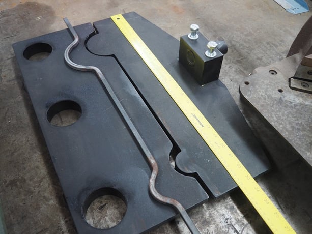 20 Ton, Nargesa #PP200, Horizontal Press Brake - Image 8