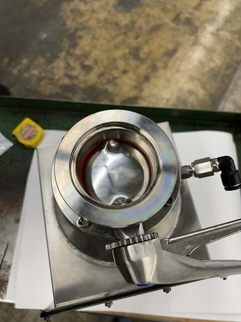 VNE Sanitary Stainless Steel Valve Assembly - Image 3