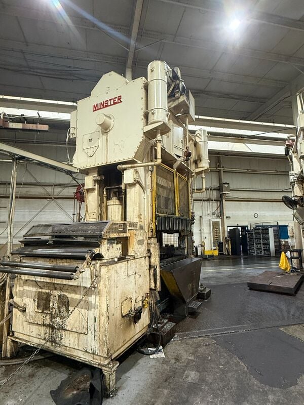 300 Ton, Minster Hevistamper #E2-300, straight side double crank, 12" stroke, 32" Shut Height, 6" adj., 80 - Image 3