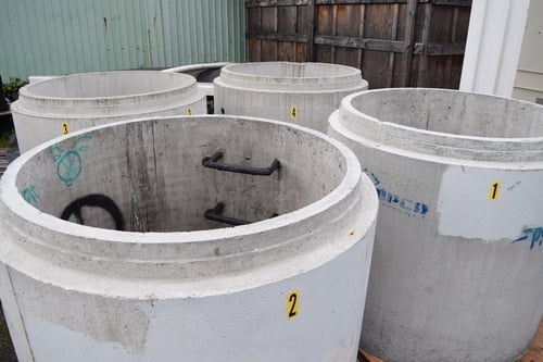 Concrete Manholes, (7) risers, (adjustable risers, (6) Base Sections, vault w/ rectangle metal top - Image 4