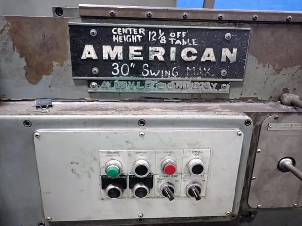 25" x 120" American A.Wyle, Lathe, 2-1/2" bore, 4 jaw 24" chuck, AccuRite Control, tailstock - Image 9