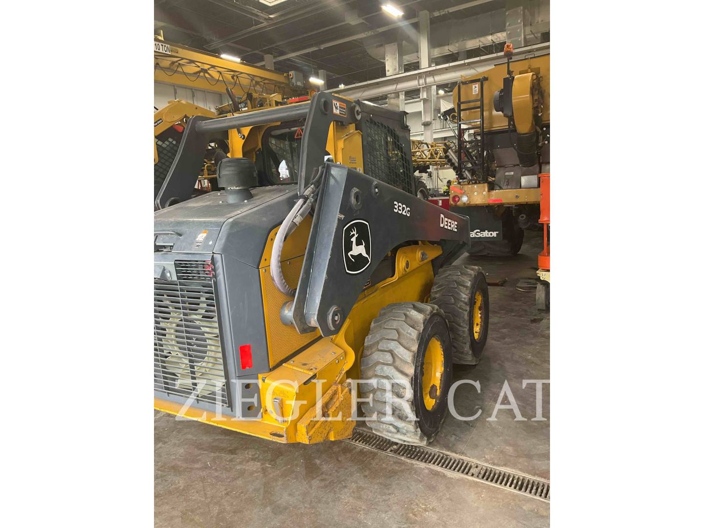 Deere & Co. 332G, Skid Steer Loader, 2551 hours, S/N: 1T0332GMPLF370548, 2020 - Image 3
