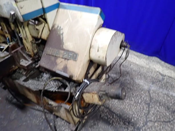 10" Amada #HFA-250, Horizontal Band Saw, w/Roller Conveyor, 230/400/460 V - Image 6