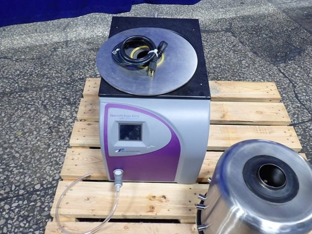12" x 6" SP Scientific #BTP-8ZLE0W, Benchtop Freeze Dryer, 20 Amps, 100-120 V - Image 3