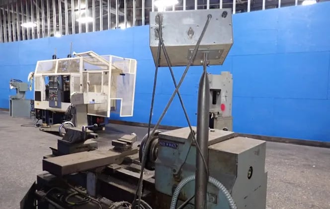 12.5" x 30" Edelstaal #PRN-12-1/2, Lathe, w/Tail Stock, Compound Rest, & digital read out, 1" Bore - Image 10