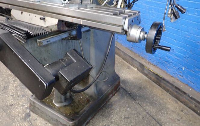 Sharp, Vertical Mill, 9" x 42" Table, 3 HP, 1720 RPM, 220/440 V - Image 6