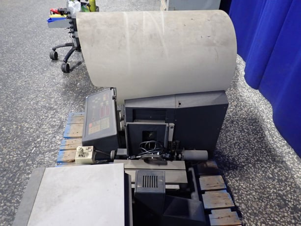 14" Optical Gaging Products Inc #OQ-14A, Optical Comparator, w/Illuminator & Video Monitor, 720 Watts, 115 V - Image 7