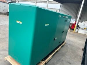 150 KW Cummins #C150N6, natural gas generator set, 120/208 Volts, 3-phase, QSJ8.9G engine, 2026, new - Image 3