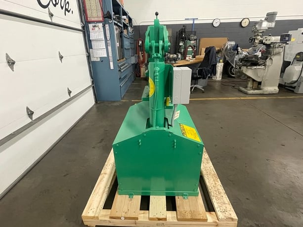 3" x 3" x 3/8" Uni-Hydro #45-14, 3-Station Hydraulic Ironworker, 45 ton, 14" bar shear, 6" throat depth - Image 5