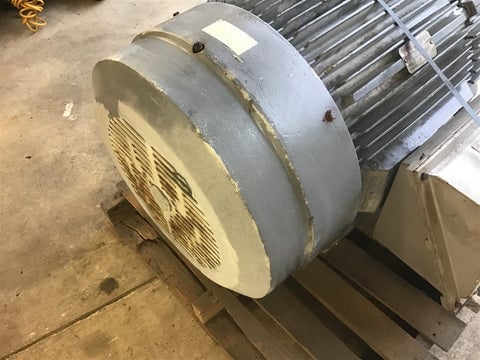 200 HP 3565 RPM Reliance #P44F56348, AC Electric Motor, Frame 445TS, 460 Volts, 2-pole - Image 2