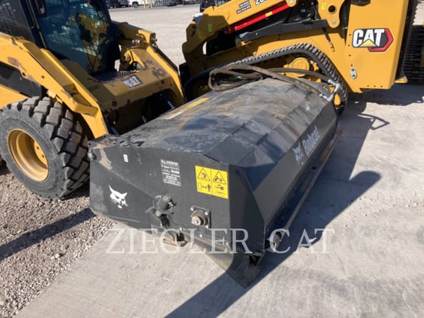 Bobcat SWB72, Skid Steer Loader, S/N: B5AC02125, - Image 2