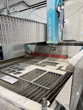 Flow #Mach-200-1313-Pivot, 5-Axis CNC waterjet, open gantry, 3-sided access for loading, 2019 - Image 4