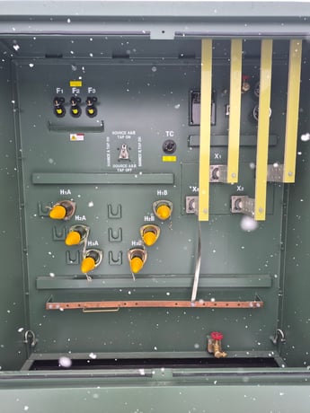 2500 KVA 24940 Delta Primary, 600Y Secondary, Daelim, Station - Image 2