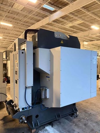 Haas #DM-2, Vertical Machining Center, 4-Axis, 28" X, 16" Y, 15.5" Z, 15" x 34" Table, 15 HP, 15000 RPM, 40 - Image 5