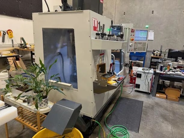 Haas #TM-1P, Vertical Machining Center, 3-Axis, 30" X, 12" Y, 16" Z, 10.5" x 47.75" Table, 7.5 HP, 6000 RPM - Image 5