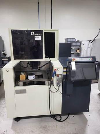 Makino #U3, Wire Electrical Discharge Machine, 14.56" X, 10.63" Y, 8.66" Z, 0.004"-0.012" Wire diameter, 1322 - Image 1