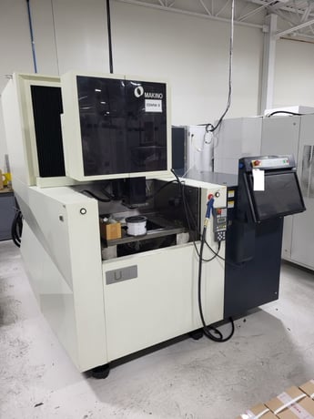 Makino #U3, Wire Electrical Discharge Machine, 14.56" X, 10.63" Y, 8.66" Z, 0.004"-0.012" Wire diameter, 1322 - Image 2