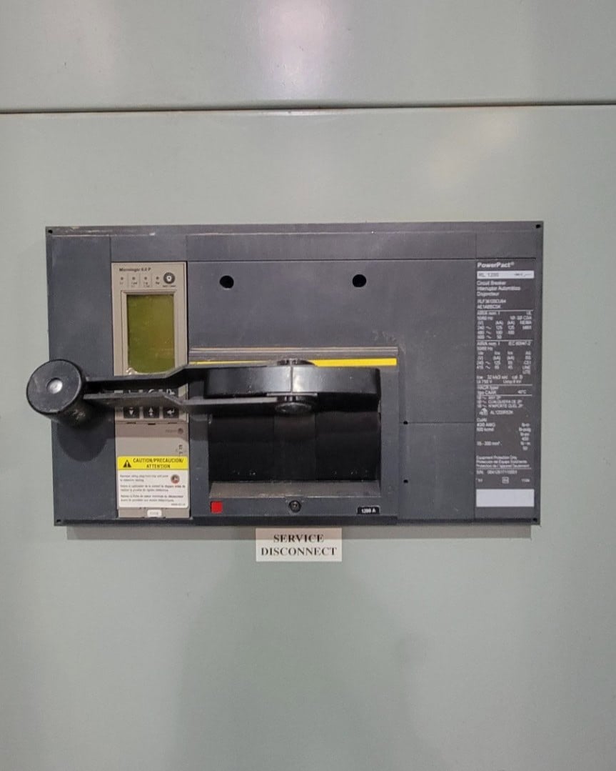 1200 Amp. Cummins OTPCE-A040V088, Automatic Transfer Switch, 3 pole, NEMA 3R enclosure, 600 Volt, 3PH, 2011 - Image 4