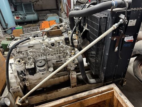 John Deere #6090, industrial diesel engine power unit w/ radiator - Image 3
