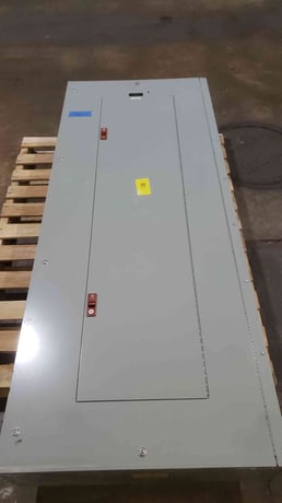 600 Amp. General Electric, CCB PP-12, Column Width Panelboard, 208Y/120 Volts, 3 Phase, 4 Wire - Image 2