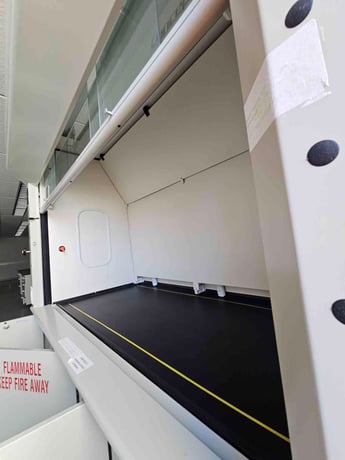 Fisher Hamilton " Concept", Chemical Fume Hood, Polymer Lining, 6' width, A+ Condition - Image 3
