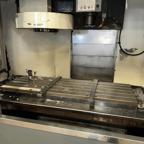 Haas #VF-4B, Vertical Machining Center, 50" X, 20" Y, 25" Z, 20 HP, 7500 RPM, 20 automatic tool changer, CAT - Image 2